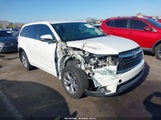 Toyota Highlander Le Plus V6 5TDBKRFH1FS105379 photo