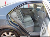 Toyota Camry Le 4T1BE46K07U699395 photo