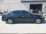 Nissan Altima S Fwd 1N4BL4BV5MN393492 fotografie