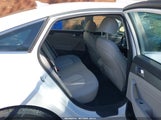 Hyundai Sonata Hybrid Se KMHE24L39JA083741 fotografie
