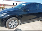 Tesla Model Y Long Range Dual Motor All-Wheel Drive 5YJYGDEE1MF258528 photo