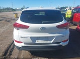 Hyundai Tucson Se Plus KM8J3CA44HU464830 fotografie