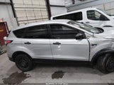 Ford Escape S 1FMCU0F7XJUA04813 fotografie