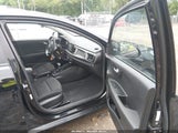 Kia Rio S 3KPA24AB5KE214465 fotografie