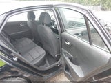 Kia Rio S 3KPA24AB5KE214465 fotografie