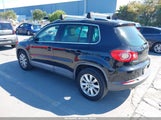 Volkswagen Tiguan S/Se/Sel WVGAV75N09W002307 fotografie