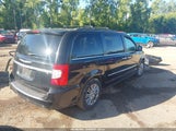 Chrysler Town & Country Touring-L 2C4RC1CG1DR641750 fotografie