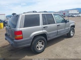 Jeep Grand Cherokee Laredo 1J4GZ58S3WC311267 fotografie