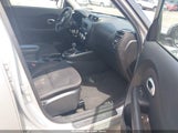 Kia Soul KNDJN2A24F7768033 fotografie