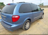 Chrysler Town & Country Touring 2A4GP54L27R151394 снимка