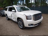 GMC Yukon Xl  Denali 1GKS2JKJ1FR204510 fotografie