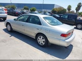 Toyota Camry Le JT2BG22K5Y0504790 снимка