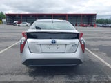 Toyota Prius Two JTDKBRFU9G3529294 fotografie
