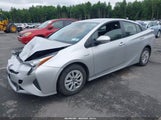 Toyota Prius Two JTDKBRFU9G3529294 fotografie