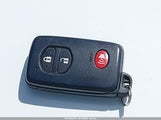 Toyota Prius Two JTDKN3DU1B5302024 снимка