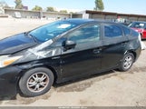 Toyota Prius Two JTDKN3DU1B5302024 снимка