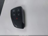 Buick Envision Fwd Essence LRBFZNR48MD055649 photo
