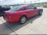 Ford Mustang V6 Deluxe/V6 Premium 1ZVFT80N475249925 photo