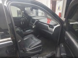 GMC Yukon Xl Slt 1GKS2GKC8HR383121 fotografie