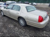 Lincoln Town Car Signature 1LNHM81W45Y604146 fotografie