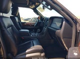 Lincoln Navigator Select 5LMJJ2JTXHEL10833 снимка
