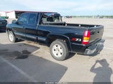Chevrolet Silverado  Lt 1GCEK19T8YZ331063 fotografie