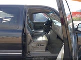 Chevrolet Silverado  Lt 1GCEK19T8YZ331063 fotografie