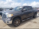 Toyota Tundra Sr5 5.7L V8 5TFDW5F12EX369986 fotografie