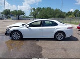 Toyota Camry Le 4T1B11HK2JU067819 снимка
