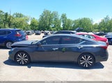 Nissan Altima 2.5 Platinum 1N4BL4FV0KC102352 снимка