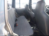 Jeep Cherokee Classic/Sport 1J4FT68S1XL558050 photo