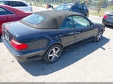 Mercedes-Benz Clk 320 WDBLK65G8XT007088 photo