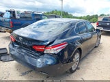 Toyota Camry Le 4T1B11HK2JU588104 photo