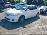 Toyota Corolla Le 2T1BU4EE4DC934764 photo