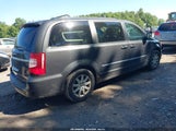 Chrysler Town & Country Touring-L 2C4RC1CG9CR250487 fotografie