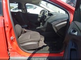 Ford Focus Se 1FADP3FE8HL219595 photo
