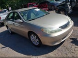 Toyota Camry Le 4T1BE32K45U941344 photo