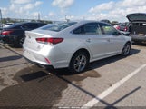 Hyundai Sonata Limited 5NPE34AF2JH695786 снимка