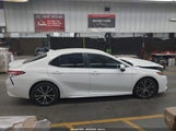 Toyota Camry Se 4T1G11AKXLU975566 photo