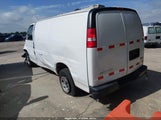 GMC Savana Cargo Rwd  Regular Wheelbase Work Van 1GTW7AFP3R1165628 fotografie