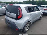 Kia Soul KNDJN2A23G7841880 fotografie
