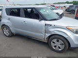 Kia Soul KNDJN2A23G7841880 fotografie
