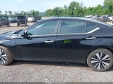 Nissan Altima Sv Fwd 1N4BL4DV6NN330271 photo