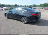 Nissan Altima Sv Fwd 1N4BL4DV6NN330271 photo