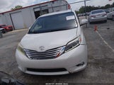 Toyota Sienna Limited Premium 7 Passenger 5TDYK3DC8FS570692 fotografie