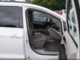 Chrysler Pacifica Touring 2C4RC1FG2LR143342 снимка