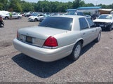 Ford Crown Victoria Police Interceptor 2FABP7BV2AX127878 снимка