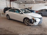 Toyota Camry Le 4T1BF1FK1FU031227 fotografie