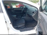 Hyundai Elantra Sel 5NPD84LF5JH316919 fotografie