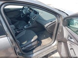 Ford Focus Se 1FAHP3F20CL319643 fotografie